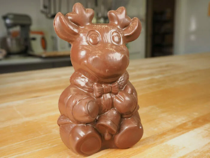 Grand Rudolph avec clochette - Chocolat au lait moulé