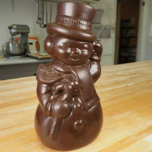 Gros bonhomme de neige - Moulage de chocolat noir